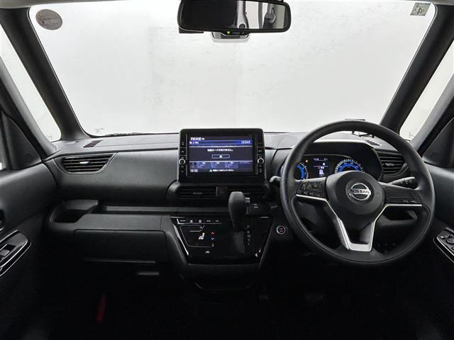 ルークス ハイウェイスター　Ｘ　禁煙車　純正ナビ　Ｂｌｕｅｔｏｏｔｈ　フルセグ　全方位カメラ　オートライト　ステアリングスイッチ　衝突軽減システム　両側パワースライドドア　アイドリングストップ　ドライブレコーダー　ＥＴＣ　ＬＥＤ（2枚目）