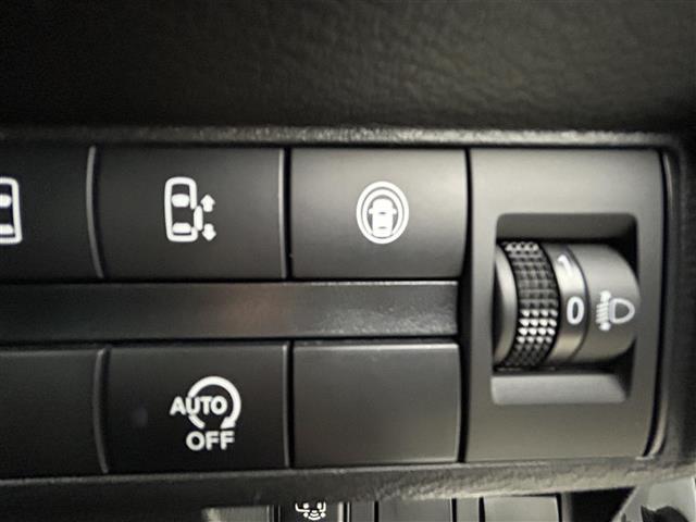 ルークス ハイウェイスター　Ｘ　禁煙車　純正ナビ　Ｂｌｕｅｔｏｏｔｈ　フルセグ　全方位カメラ　オートライト　ステアリングスイッチ　衝突軽減システム　両側パワースライドドア　アイドリングストップ　ドライブレコーダー　ＥＴＣ　ＬＥＤ（6枚目）