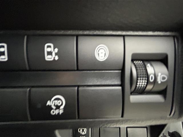 ルークス ハイウェイスター　Ｘ　禁煙車　純正ナビ　Ｂｌｕｅｔｏｏｔｈ　フルセグ　全方位カメラ　オートライト　ステアリングスイッチ　衝突軽減システム　両側パワースライドドア　アイドリングストップ　ドライブレコーダー　ＥＴＣ　ＬＥＤ（7枚目）