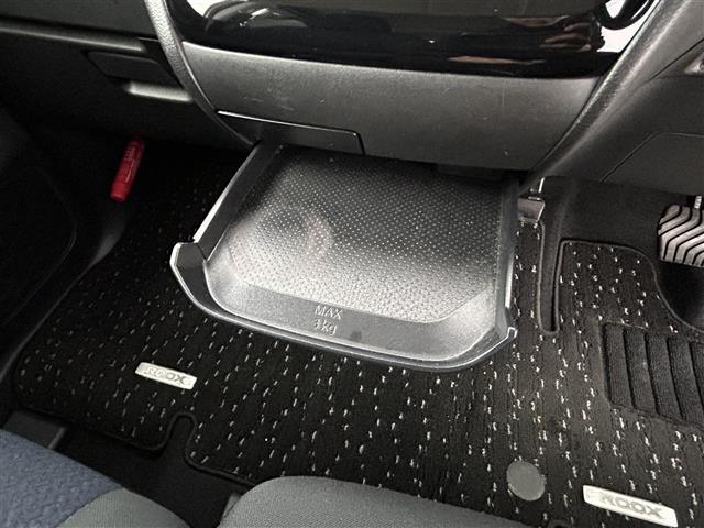 ルークス ハイウェイスター　Ｘ　禁煙車　純正ナビ　Ｂｌｕｅｔｏｏｔｈ　フルセグ　全方位カメラ　オートライト　ステアリングスイッチ　衝突軽減システム　両側パワースライドドア　アイドリングストップ　ドライブレコーダー　ＥＴＣ　ＬＥＤ（26枚目）