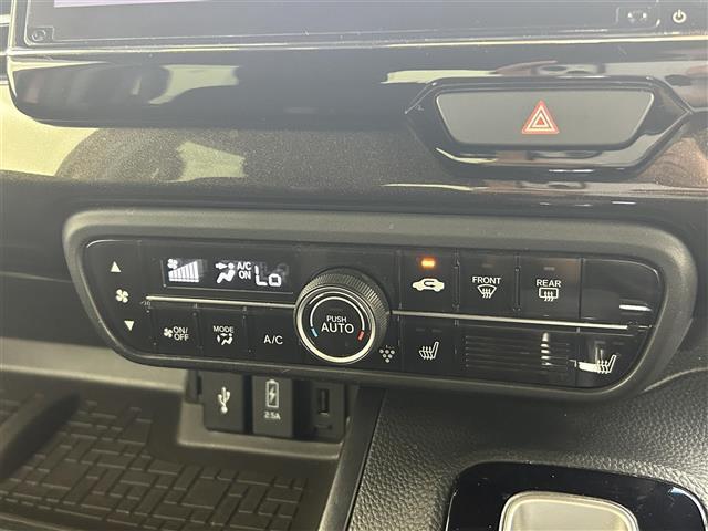 N-BOXカスタム G・Lホンダセンシング 純正ナビ バックカメラ 両側パワースライドドア 衝突軽減 レーンアシスト 横滑り防止 アダプティブクルーズコントロール シートヒーター ステアリングスイッチ スマートキー プッシュスタート 禁煙車(12枚目)