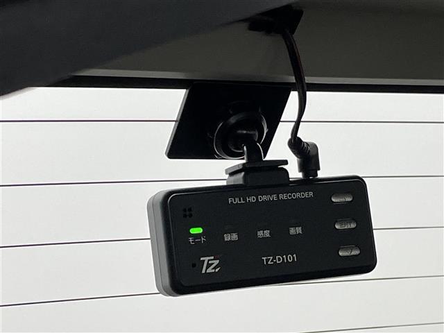 パッソ モーダ Gパッケージ 衝突軽減ブレーキ 純正7インチナビ バックカメラ LEDライト ステアリングリモコン アイドリングストップ ETC 前後ドライブレコーダー オートエアコン オートライト 横滑り防止 スマートキー 禁煙(29枚目)