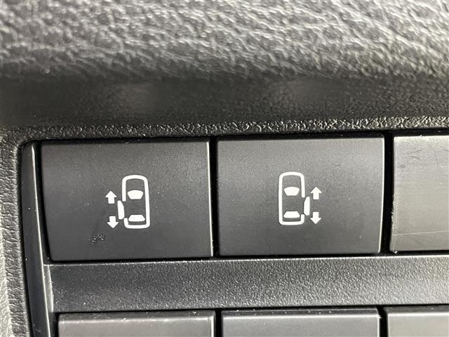 ルークス ハイウェイスター　Ｇターボプロパイロットエディション　純正９インチナビ　アラウンドビューモニター　ＬＥＤライト　ＡＨＢ　純正１５インチＡＷ　ステアリングリモコン　コーナーセンサー　ステアリングリモコン　ＥＴＣ　プッシュスタート　横滑り防止装置　禁煙車（6枚目）