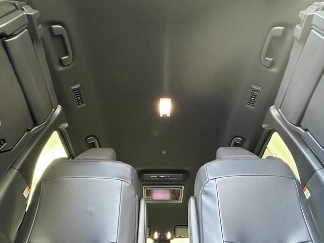 ヴォクシー ハイブリッドS-G フリップダウンモニター 純正10.5ディスプレイオーディオ バックカメラ 片側パワースライドドア LED 純正16インチAW ステアリングリモコン ドライブレコーダー スマートキー ETC 禁煙車(70枚目)