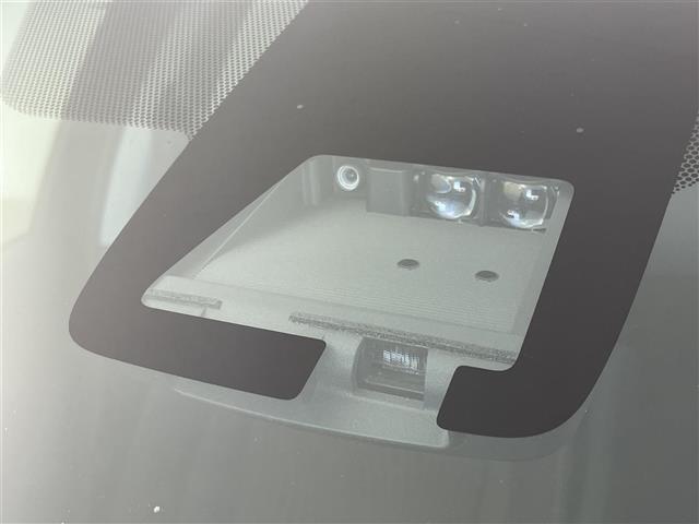 アクア G セーフティセンス ALPINE7インチナビ バックカメラ クルーズコントロール LED オートマチックハイビーム ワイパーデアイサー 横滑り防止装置 スマートキー スペアキー オートエアコン 禁煙車(16枚目)