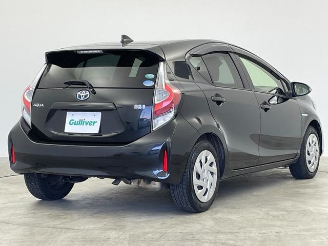 アクア G セーフティセンス ALPINE7インチナビ バックカメラ クルーズコントロール LED オートマチックハイビーム ワイパーデアイサー 横滑り防止装置 スマートキー スペアキー オートエアコン 禁煙車(52枚目)