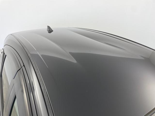 アクア G セーフティセンス ALPINE7インチナビ バックカメラ クルーズコントロール LED オートマチックハイビーム ワイパーデアイサー 横滑り防止装置 スマートキー スペアキー オートエアコン 禁煙車(73枚目)