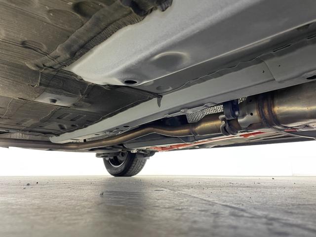 アクア G セーフティセンス ALPINE7インチナビ バックカメラ クルーズコントロール LED オートマチックハイビーム ワイパーデアイサー 横滑り防止装置 スマートキー スペアキー オートエアコン 禁煙車(74枚目)