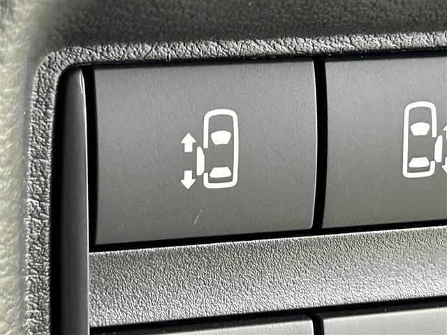 デリカミニ Ｔ　プレミアム　届出済未使用車　純正９インチディスプレイオーディオ　アラウンドビューモニター　マイパイロット　両側パワースライドドア　ＬＥＤ　ＡＨＢ　シートヒーター　純正１５インチＡＷ　ステアリングリモコン（6枚目）