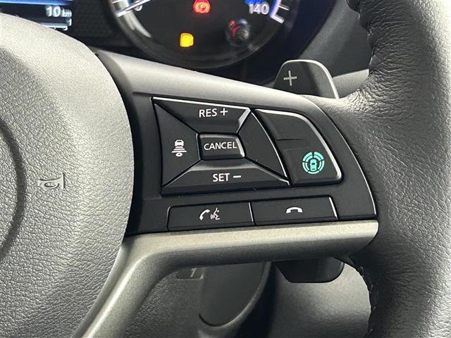 デリカミニ Ｔ　プレミアム　届出済未使用車　純正９インチディスプレイオーディオ　アラウンドビューモニター　マイパイロット　両側パワースライドドア　ＬＥＤ　ＡＨＢ　シートヒーター　純正１５インチＡＷ　ステアリングリモコン（11枚目）