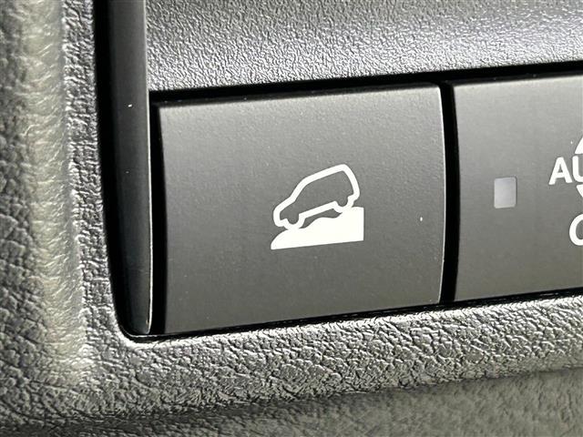 デリカミニ Ｔ　プレミアム　届出済未使用車　純正９インチディスプレイオーディオ　アラウンドビューモニター　マイパイロット　両側パワースライドドア　ＬＥＤ　ＡＨＢ　シートヒーター　純正１５インチＡＷ　ステアリングリモコン（12枚目）