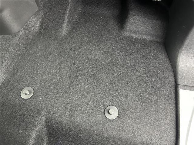 デリカミニ Ｔ　プレミアム　届出済未使用車　純正９インチディスプレイオーディオ　アラウンドビューモニター　マイパイロット　両側パワースライドドア　ＬＥＤ　ＡＨＢ　シートヒーター　純正１５インチＡＷ　ステアリングリモコン（46枚目）