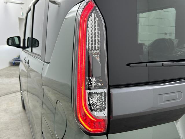 デリカミニ Ｔ　プレミアム　届出済未使用車　純正９インチディスプレイオーディオ　アラウンドビューモニター　マイパイロット　両側パワースライドドア　ＬＥＤ　ＡＨＢ　シートヒーター　純正１５インチＡＷ　ステアリングリモコン（68枚目）