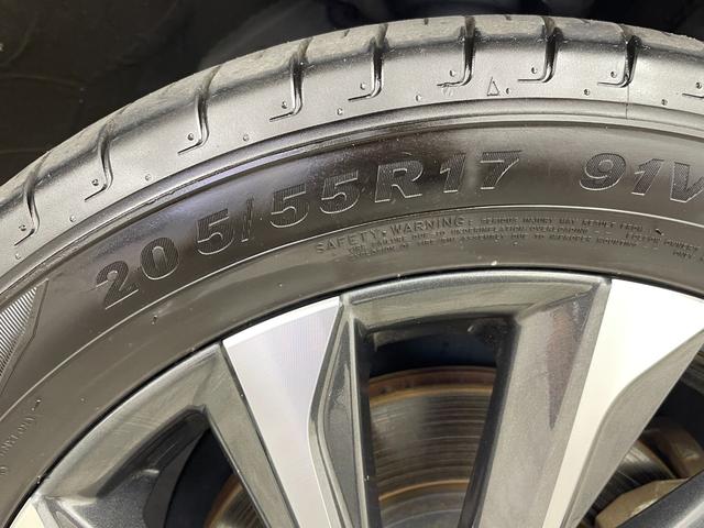 ヴォクシー ハイブリッドS-Z 快適利便パッケージ 純正12.1インチ後席モニター 純正10.5インチメモリナビ 両側パワースライドドア 純正ドラレコ型デジタルインナーミラー トヨタセーフティーセンス バックカメラ ETC 禁煙車(58枚目)