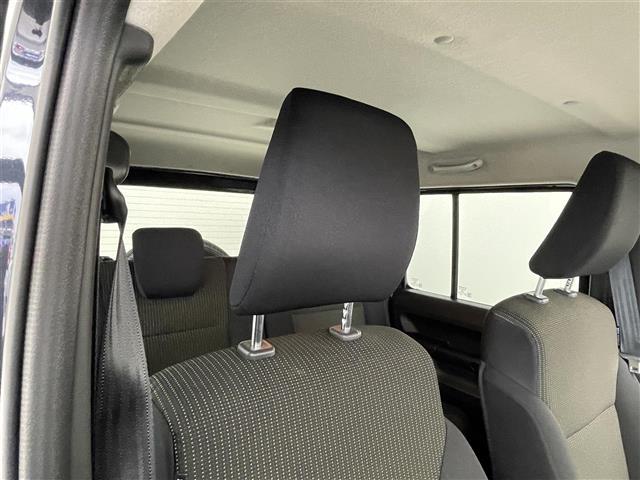 ジムニーノマド FC オーディオレス レーダークルーズコントロール LEDライト ハイビームアシスト シートヒーター 純正15インチAW 背面タイヤ ステアリングリモコン ダウンヒルアシスト スペアキー スマートキー 禁煙(18枚目)