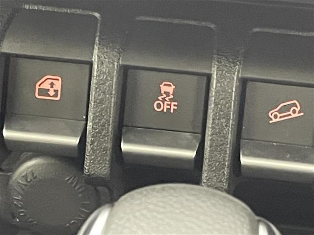 ジムニーノマド FC オーディオレス レーダークルーズコントロール LEDライト ハイビームアシスト シートヒーター 純正15インチAW 背面タイヤ ステアリングリモコン ダウンヒルアシスト スペアキー スマートキー 禁煙(32枚目)