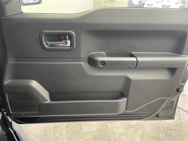 ジムニーノマド FC オーディオレス レーダークルーズコントロール LEDライト ハイビームアシスト シートヒーター 純正15インチAW 背面タイヤ ステアリングリモコン ダウンヒルアシスト スペアキー スマートキー 禁煙(39枚目)