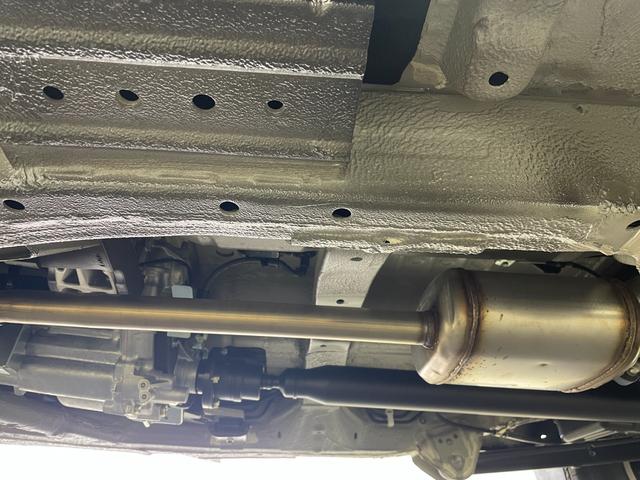 ジムニーノマド FC オーディオレス レーダークルーズコントロール LEDライト ハイビームアシスト シートヒーター 純正15インチAW 背面タイヤ ステアリングリモコン ダウンヒルアシスト スペアキー スマートキー 禁煙(77枚目)