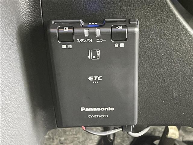 ソリオバンディット ハイブリッドMV 禁煙車 純正9インチナビ フルセグ Bluetooth 全方位カメラ 両側パワースライドドア 衝突軽減システム クルーズコントロール 車線逸脱警報 オートライト 前後ドライブレコーダー ETC(10枚目)