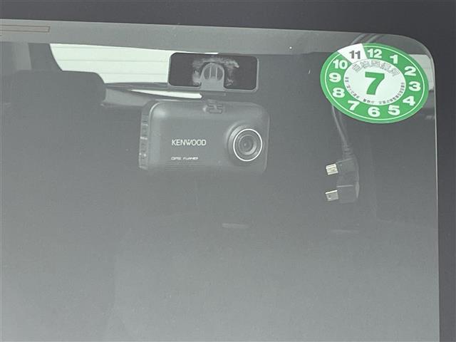 ソリオバンディット ハイブリッドMV 禁煙車 純正9インチナビ フルセグ Bluetooth 全方位カメラ 両側パワースライドドア 衝突軽減システム クルーズコントロール 車線逸脱警報 オートライト 前後ドライブレコーダー ETC(12枚目)