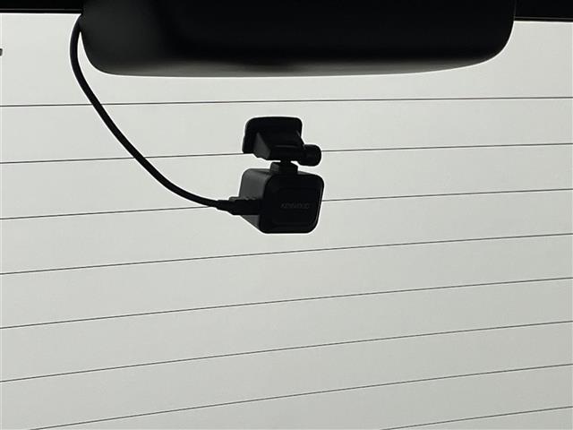 ソリオバンディット ハイブリッドMV 禁煙車 純正9インチナビ フルセグ Bluetooth 全方位カメラ 両側パワースライドドア 衝突軽減システム クルーズコントロール 車線逸脱警報 オートライト 前後ドライブレコーダー ETC(13枚目)