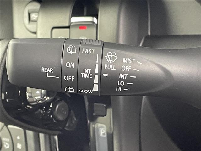 スペーシアカスタム ハイブリッドXS 届出済未使用車 スズキコネクトナビ 全方位モニター 両側パワースライドドア レーダークルーズコントロール 後席サーキュレーター ハイビームアシスト シートヒーター 純正15インチAW スマートキー(18枚目)