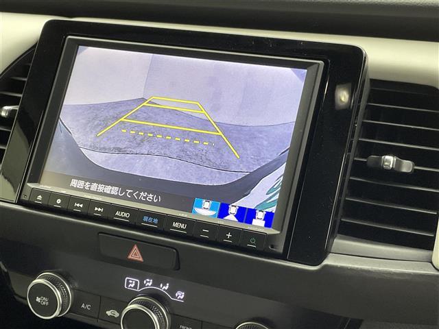 フィット e:HEVホーム 禁煙車 純正ナビ フルセグ バックカメラ ホンダセンシング 追従クルーズコントロール レーンキープアシスト オートライト 前後ドライブレコーダー ETC 横滑り防止装置 フロントガラス熱線スイッチ(3枚目)
