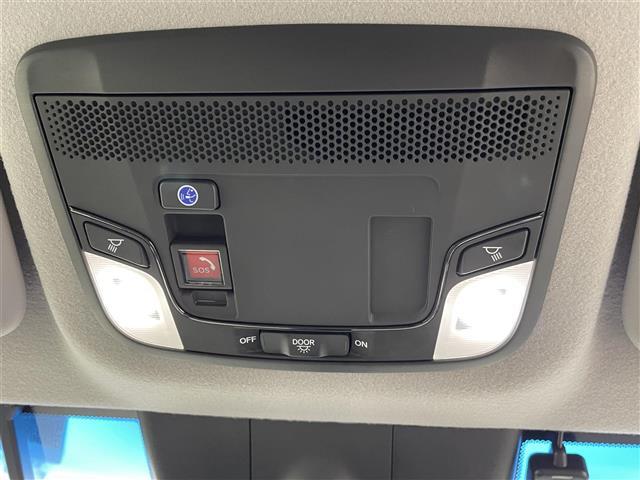 フィット e:HEVホーム 禁煙車 純正ナビ フルセグ バックカメラ ホンダセンシング 追従クルーズコントロール レーンキープアシスト オートライト 前後ドライブレコーダー ETC 横滑り防止装置 フロントガラス熱線スイッチ(27枚目)