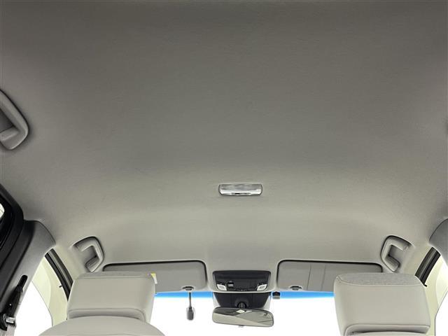 フィット e:HEVホーム 禁煙車 純正ナビ フルセグ バックカメラ ホンダセンシング 追従クルーズコントロール レーンキープアシスト オートライト 前後ドライブレコーダー ETC 横滑り防止装置 フロントガラス熱線スイッチ(43枚目)
