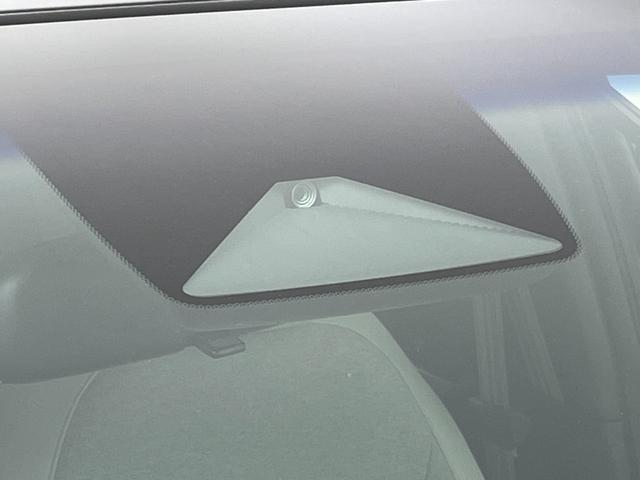 フィット e:HEVホーム 禁煙車 純正ナビ フルセグ バックカメラ ホンダセンシング 追従クルーズコントロール レーンキープアシスト オートライト 前後ドライブレコーダー ETC 横滑り防止装置 フロントガラス熱線スイッチ(44枚目)