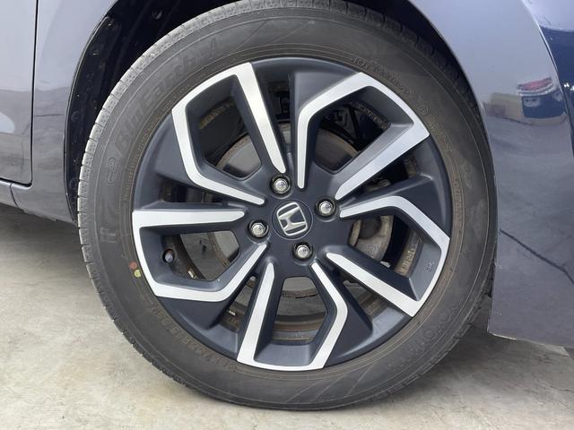 フィット e:HEVホーム 禁煙車 純正ナビ フルセグ バックカメラ ホンダセンシング 追従クルーズコントロール レーンキープアシスト オートライト 前後ドライブレコーダー ETC 横滑り防止装置 フロントガラス熱線スイッチ(65枚目)