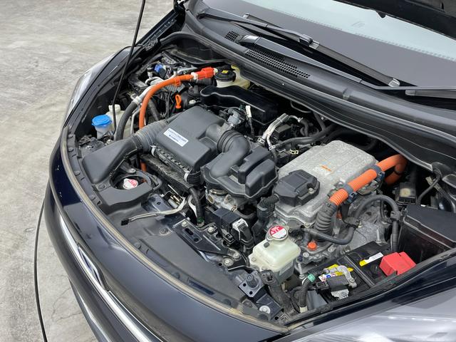フィット e:HEVホーム 禁煙車 純正ナビ フルセグ バックカメラ ホンダセンシング 追従クルーズコントロール レーンキープアシスト オートライト 前後ドライブレコーダー ETC 横滑り防止装置 フロントガラス熱線スイッチ(75枚目)
