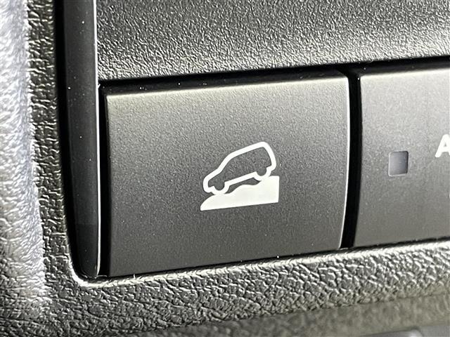 デリカミニ T プレミアム 届出済未使用車 純正10インチディスプレイオーディオ 全方位 アダプティブクルーズコントロール レーンアシスト 衝突軽減 両側パワースライドドア オートマチックハイビーム 横滑り 障害物センサー 禁煙(12枚目)