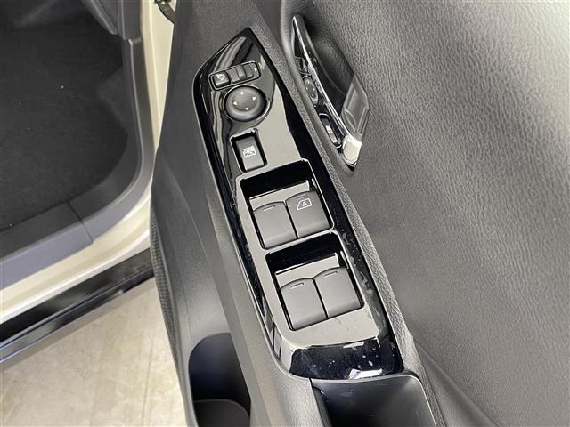 デリカミニ T プレミアム 届出済未使用車 純正10インチディスプレイオーディオ 全方位 アダプティブクルーズコントロール レーンアシスト 衝突軽減 両側パワースライドドア オートマチックハイビーム 横滑り 障害物センサー 禁煙(28枚目)