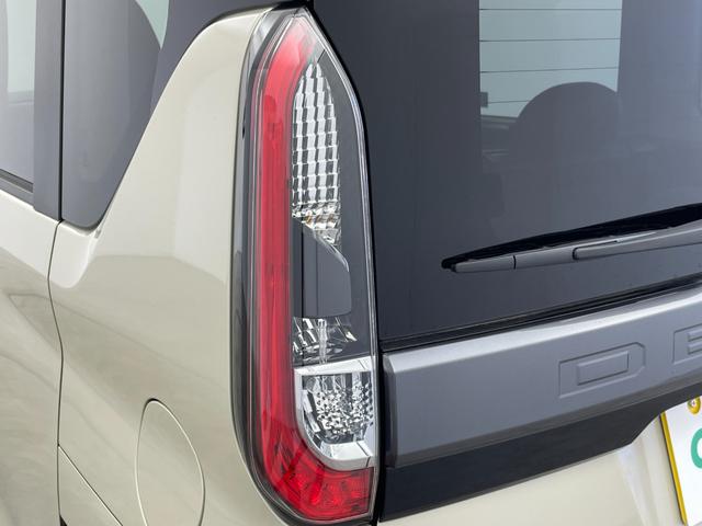 デリカミニ T プレミアム 届出済未使用車 純正10インチディスプレイオーディオ 全方位 アダプティブクルーズコントロール レーンアシスト 衝突軽減 両側パワースライドドア オートマチックハイビーム 横滑り 障害物センサー 禁煙(63枚目)