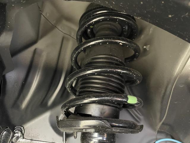 デリカミニ T プレミアム 届出済未使用車 純正10インチディスプレイオーディオ 全方位 アダプティブクルーズコントロール レーンアシスト 衝突軽減 両側パワースライドドア オートマチックハイビーム 横滑り 障害物センサー 禁煙(70枚目)