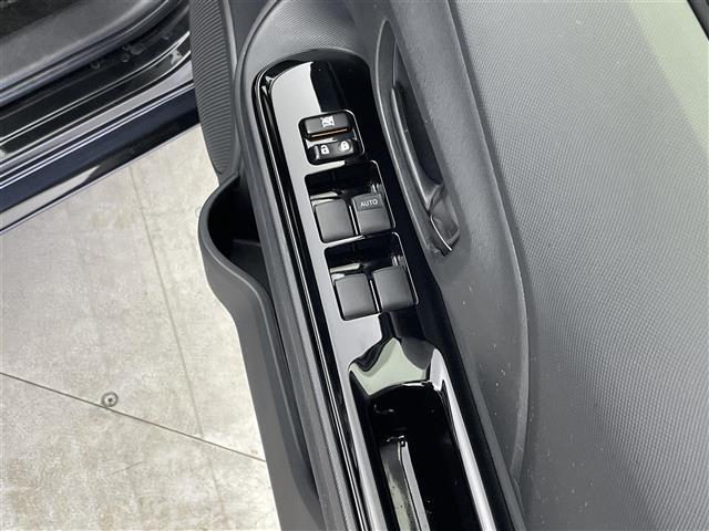 アクア Sスタイルブラック 純正7インチナビ バックカメラ 衝突軽減システム アイドリングストップ ETC オートマチックハイビーム ヘッドライトレベライザー ドライブレコーダー スマートキー プッシュスタート 禁煙車(23枚目)