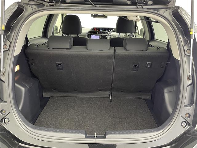 アクア Sスタイルブラック 純正7インチナビ バックカメラ 衝突軽減システム アイドリングストップ ETC オートマチックハイビーム ヘッドライトレベライザー ドライブレコーダー スマートキー プッシュスタート 禁煙車(37枚目)