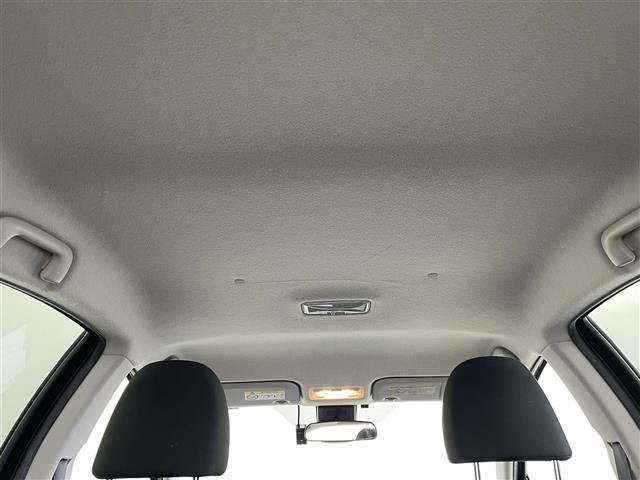 アクア Sスタイルブラック 純正7インチナビ バックカメラ 衝突軽減システム アイドリングストップ ETC オートマチックハイビーム ヘッドライトレベライザー ドライブレコーダー スマートキー プッシュスタート 禁煙車(43枚目)