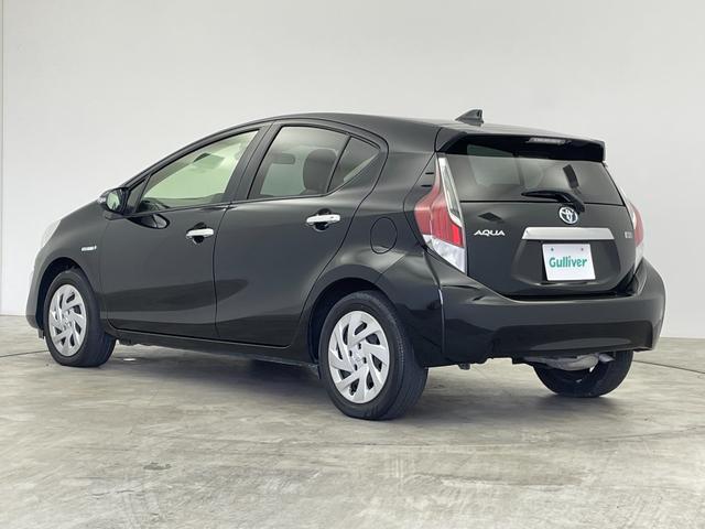 アクア Sスタイルブラック 純正7インチナビ バックカメラ 衝突軽減システム アイドリングストップ ETC オートマチックハイビーム ヘッドライトレベライザー ドライブレコーダー スマートキー プッシュスタート 禁煙車(55枚目)