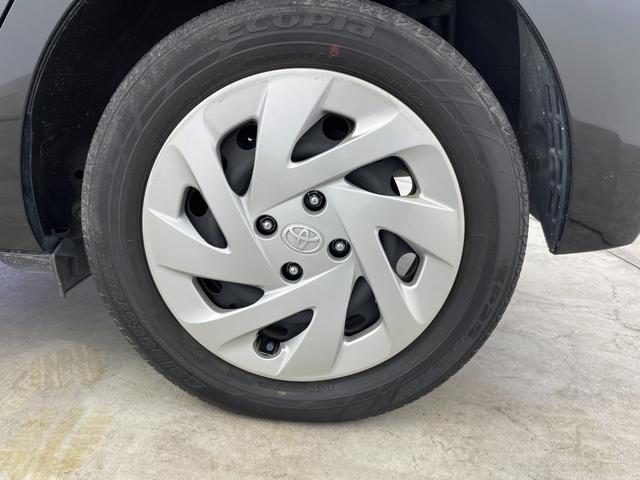 アクア Sスタイルブラック 純正7インチナビ バックカメラ 衝突軽減システム アイドリングストップ ETC オートマチックハイビーム ヘッドライトレベライザー ドライブレコーダー スマートキー プッシュスタート 禁煙車(60枚目)