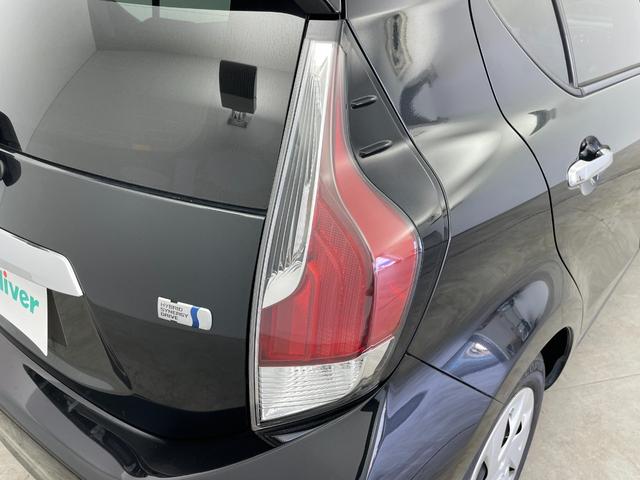 アクア Sスタイルブラック 純正7インチナビ バックカメラ 衝突軽減システム アイドリングストップ ETC オートマチックハイビーム ヘッドライトレベライザー ドライブレコーダー スマートキー プッシュスタート 禁煙車(76枚目)