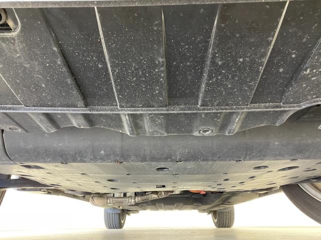 ヴェゼル ハイブリッドRS・ホンダセンシング 純正ナビ バックカメラ 衝突軽減 アダプティブクルーズコントロール レーンアシスト シートヒーター 横滑り防止 アイドリングストップ ETC オートライト スマートキー プッシュスタート 禁煙車(77枚目)