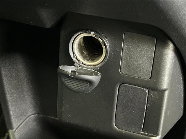 ウェイク ＧターボＳＡＩＩ　７インチナビ　バックカメラ　衝突軽減システム　横滑り防止　両側パワースライドドア　ドライブレコーダー　ＥＴＣ　スマートキー　プッシュスタート　純正フロアマット　純正アルミホイール　禁煙車（24枚目）