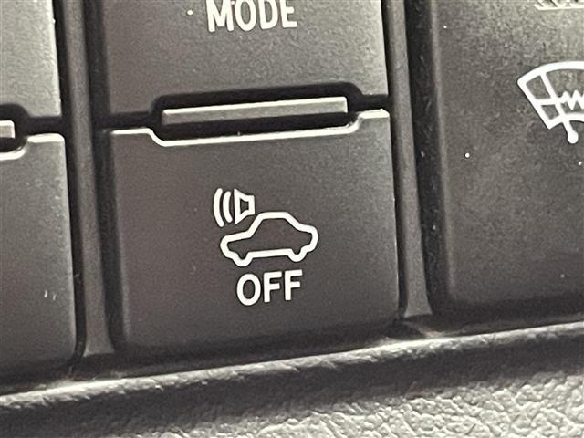 シエンタ ハイブリッドＧ　衝突被害軽減ブレーキ　社外７インチナビ　バックカメラ　両側パワースライドドア　ＨＩＤオートライト　オートマチックハイビーム　純正１５インチＡＷ　ステアリングリモコン　スマートキー　ＥＴＣ　禁煙車（14枚目）