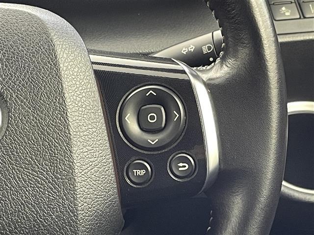 シエンタ ハイブリッドＧ　衝突被害軽減ブレーキ　社外７インチナビ　バックカメラ　両側パワースライドドア　ＨＩＤオートライト　オートマチックハイビーム　純正１５インチＡＷ　ステアリングリモコン　スマートキー　ＥＴＣ　禁煙車（19枚目）