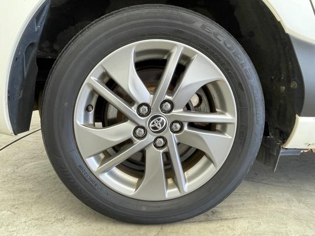 シエンタ ハイブリッドＧ　衝突被害軽減ブレーキ　社外７インチナビ　バックカメラ　両側パワースライドドア　ＨＩＤオートライト　オートマチックハイビーム　純正１５インチＡＷ　ステアリングリモコン　スマートキー　ＥＴＣ　禁煙車（68枚目）