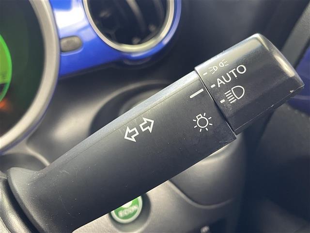 N-BOX G・ターボLパッケージ 禁煙車 純正ナビ バックカメラ ワンセグ クルーズコントロール 両側パワースライドドア オートライト ドライブレコーダー ETC パドルシフト プッシュスタート スマートキー 純正アルミホイール(11枚目)