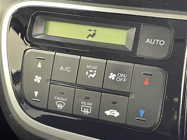 N-BOX G・ターボLパッケージ 禁煙車 純正ナビ バックカメラ ワンセグ クルーズコントロール 両側パワースライドドア オートライト ドライブレコーダー ETC パドルシフト プッシュスタート スマートキー 純正アルミホイール(14枚目)