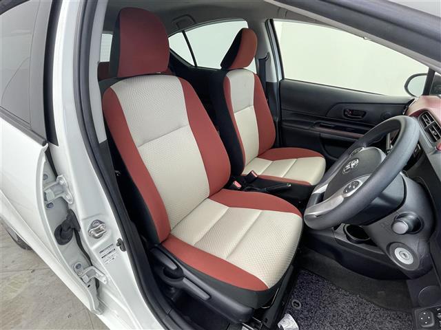 アクア S 衝突被害軽減ブレーキ 純正7インチナビ バックカメラ HIDライト オートマチックハイビーム ステアリングリモコン レーンディパーチャーアラート リモコンキー 横滑り防止装置 ビルトインETC 禁煙車(16枚目)